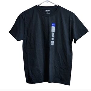 Gildan short sleeve t-shirt color black size large